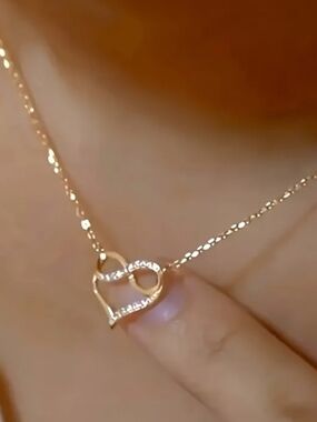 Dainty Gold double Heart necklace| Minimalist Layered Pendant| Cute Everyday